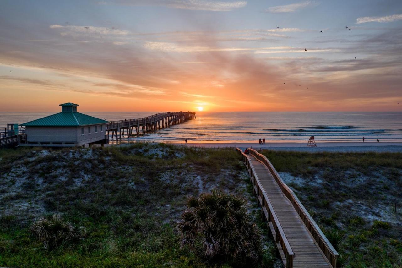 Springhill Suites By Marriott Jacksonville Beach Oceanfront Extérieur photo