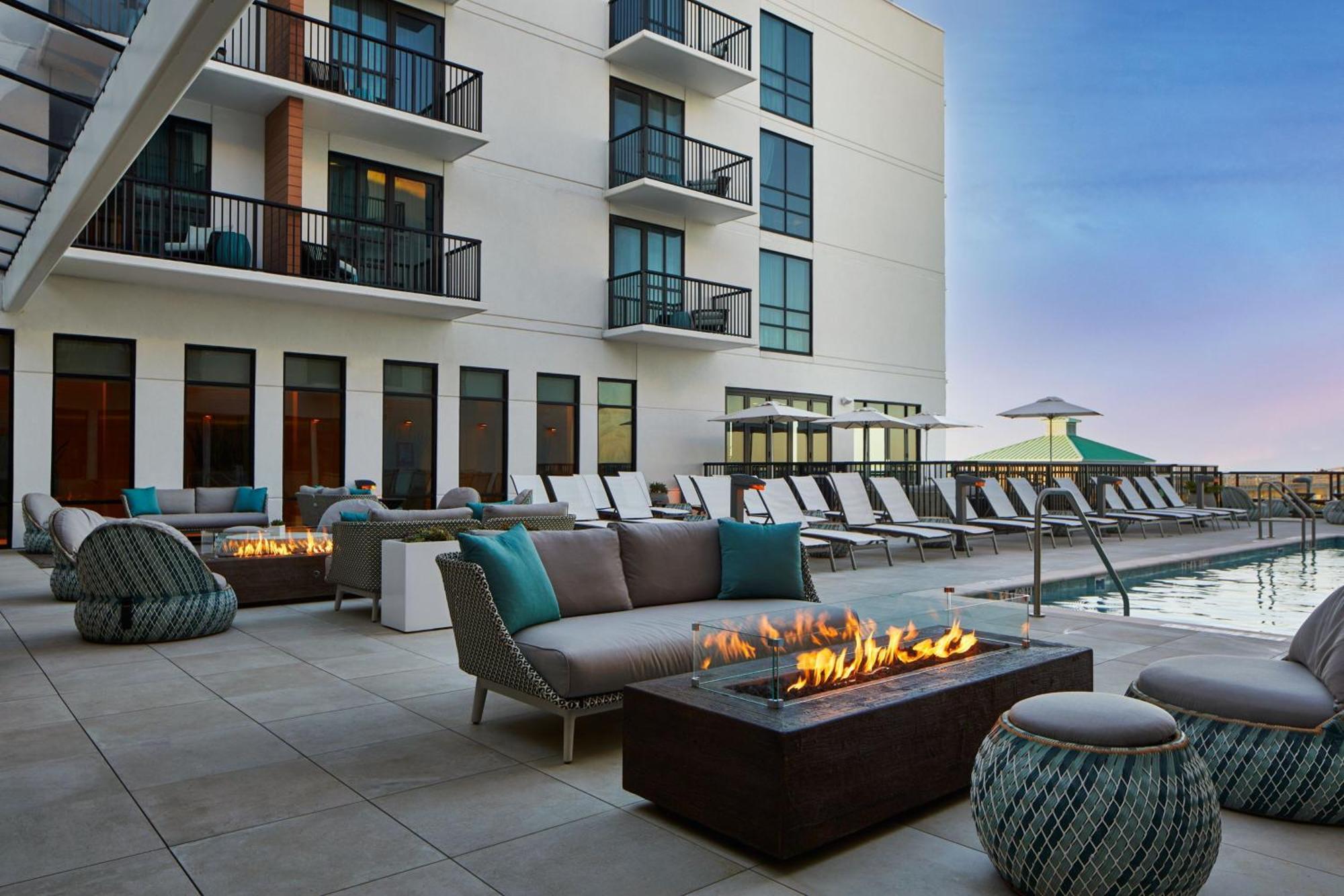 Springhill Suites By Marriott Jacksonville Beach Oceanfront Extérieur photo